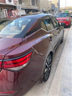 نيسان سنترا